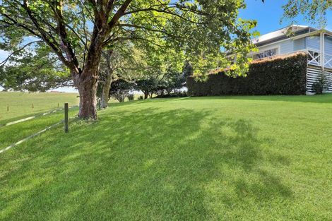 Photo of property in 95 Ohinepanea Road, Pukehina, Te Puke, 3186