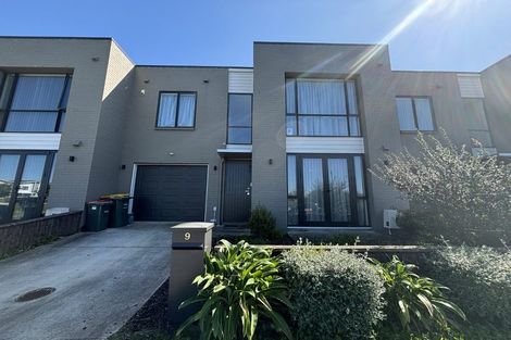 Photo of property in 9 Karokaro Road, Takanini, 2112