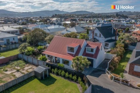 Photo of property in 107a Prince Albert Road, Saint Kilda, Dunedin, 9012