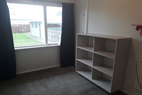 Photo of property in 5 Cottonwood Street, Parklands, Christchurch, 8083