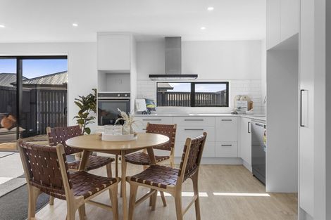 Photo of property in 31 Matai Springs Drive, Halswell, 8025