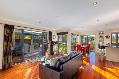 Photo of property in 562a Bower Avenue, Parklands, Christchurch, 8083