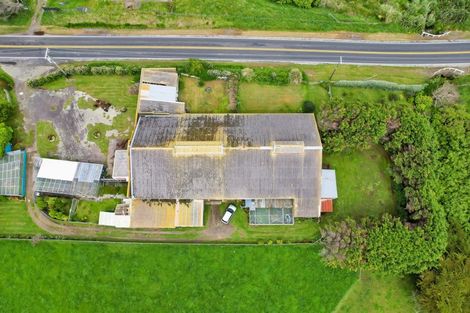 Photo of property in 2604 South Road, Otakeho, Hawera, 4678