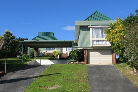 Photo of property in 7 Te Haumi Drive, Paihia, 0200
