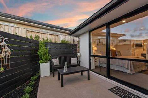 Photo of property in 98 Puhirake Crescent, Pyes Pa, Tauranga, 3112