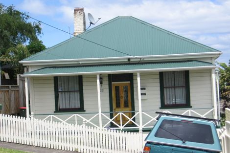 Photo of property in 22 Buchanan Street, Kingsland, Auckland, 1021
