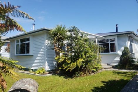 Photo of property in 104 Marsden Road, Greymouth, 7805