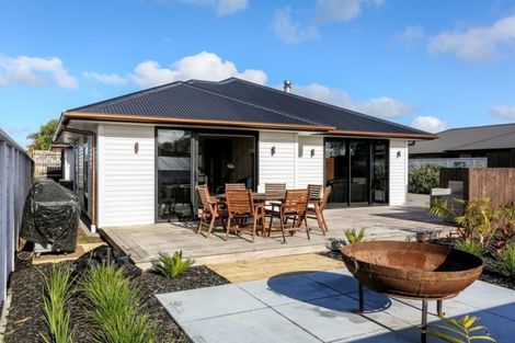 Photo of property in 70b Sunnyvale Street, Bell Block, New Plymouth, 4312