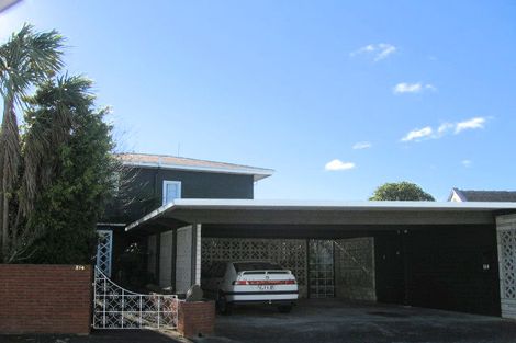 Photo of property in 114 Thompson Road, Bluff Hill, Napier, 4110