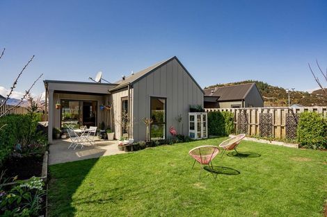 Photo of property in 39 Glen Dene Crescent, Wanaka, 9305