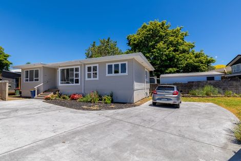 Photo of property in 15a Mildmay Road, Henderson, Auckland, 0610