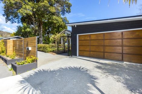 Photo of property in 54 Whitemans Road, Silverstream, Upper Hutt, 5019