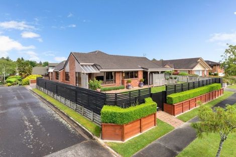 Photo of property in 15 Dallinger Street, St Andrews, Hamilton, 3200