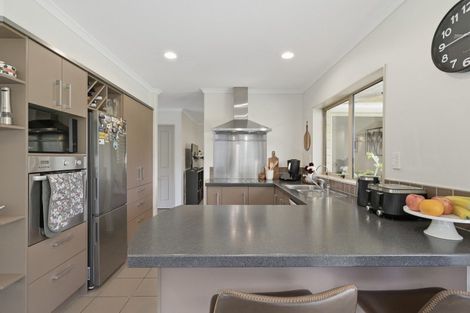 Photo of property in 10 Emmerdale Place, Ohauiti, Tauranga, 3112