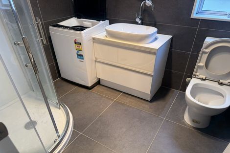 Photo of property in 29a Grassways Avenue, Pakuranga, Auckland, 2010