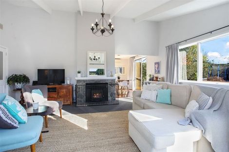 Photo of property in 35 Deepdale Street, Burnside, Christchurch, 8053