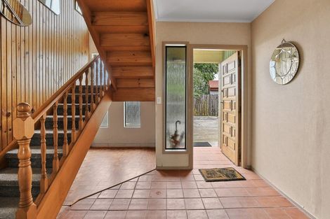 Photo of property in 111 Tuhikaramea Road, Dinsdale, Hamilton, 3204