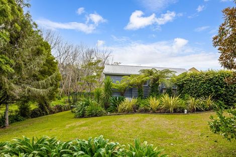 Photo of property in 11 Murray Way, Waimauku, 0812