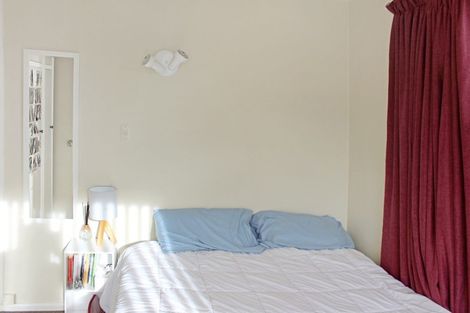 Photo of property in 1/2 Farnham Place, Ilam, Christchurch, 8041