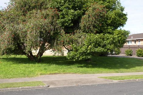 Photo of property in 12 Haddon Street, Mangere East, Auckland, 2024
