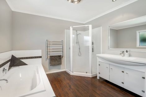 Photo of property in 3 Bouvardia Avenue, Milson, Palmerston North, 4414