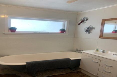 Photo of property in 107 Waihi Road, Hawera, 4610