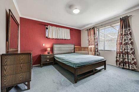 Photo of property in 14 Farnborough Drive, Nawton, Hamilton, 3200