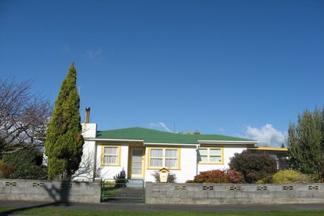 Photo of property in 1 Rata Street, Levin, 5510