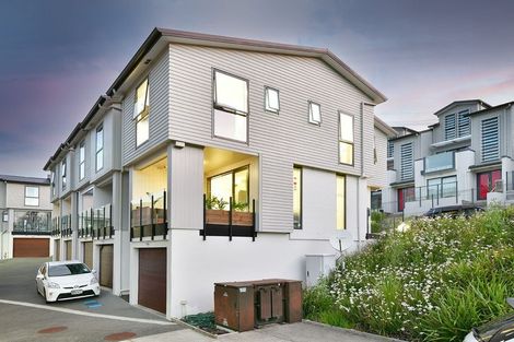 Photo of property in 13 Makamaka Lane, Albany Heights, Auckland, 0632