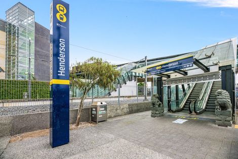 Photo of property in 10/3 Matuhi Rise, Henderson, Auckland, 0612