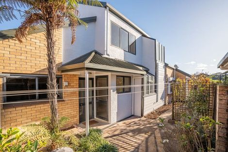 Photo of property in 15 Burn-murdoch Street, St Andrews, Hamilton, 3200