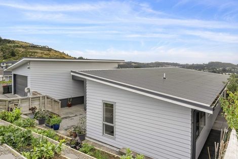 Photo of property in 85 Endeavour Drive, Whitby, Porirua, 5024
