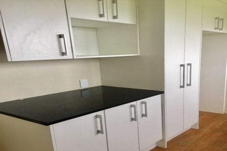 Photo of property in 18 Wakelin Road, Mangere East, Auckland, 2024