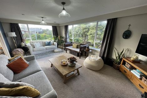 Photo of property in 26 Maple Grove, Maungaraki, Lower Hutt, 5010