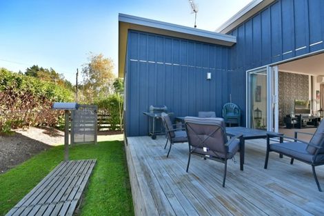 Photo of property in 962 Kahikatea Flat Road, Waitoki, Kaukapakapa, 0871