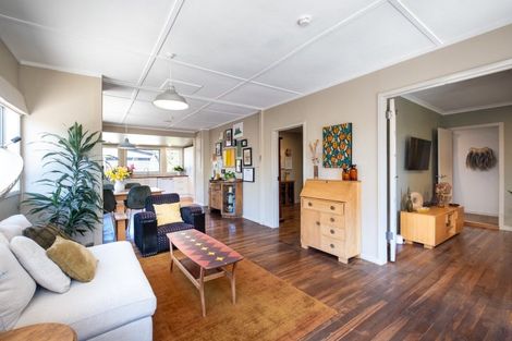 Photo of property in 9 Pedersen Road, Haumoana, 4102