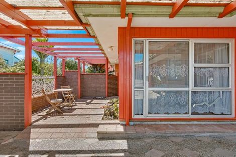 Photo of property in 114 Romilly Street, Westport, 7825