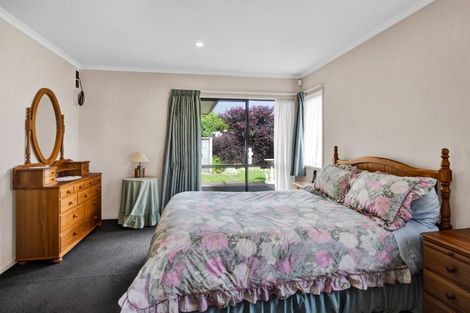 Photo of property in 12b Marlin Terrace, Bell Block, New Plymouth, 4312