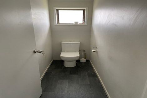 Photo of property in 2 Matua Place, Clendon Park, Auckland, 2103