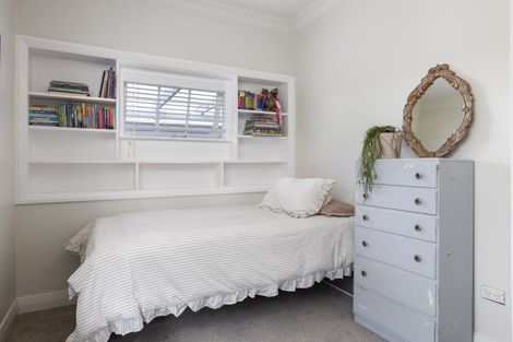 Photo of property in 28 Second Street, Lansdowne, Masterton, 5810