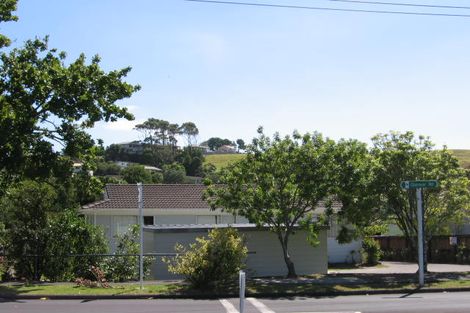 Photo of property in 55 Glenvar Road, Torbay, Auckland, 0630