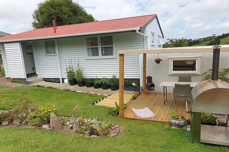 Photo of property in 214b Hurndall Street West, Maungaturoto, 0520