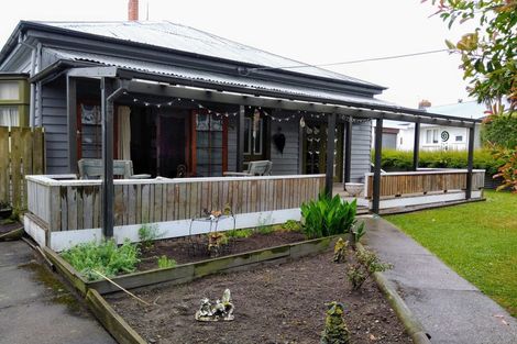 Photo of property in 40 Cox Street, Geraldine, 7930