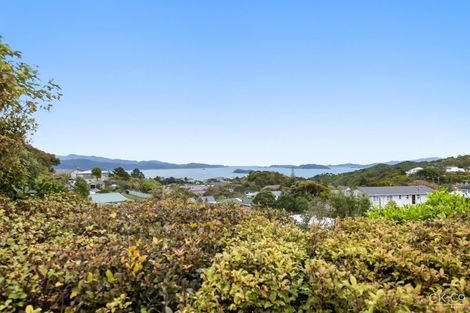 Photo of property in 224 Dowse Drive, Maungaraki, Lower Hutt, 5010