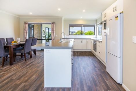 Photo of property in 16 Noumea Drive, Rangatira Park, Taupo, 3330