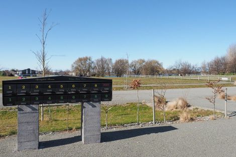 Photo of property in 6 Village Green Drive, Huntingdon, 7774