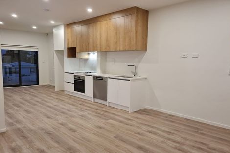 Photo of property in 2/43 Ranui Avenue, Ranui, Auckland, 0612