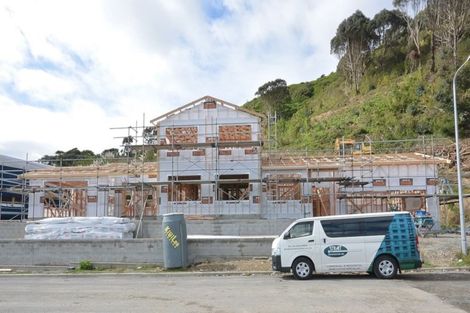 Photo of property in 103 Kakariki Grove, Waikanae, 5036