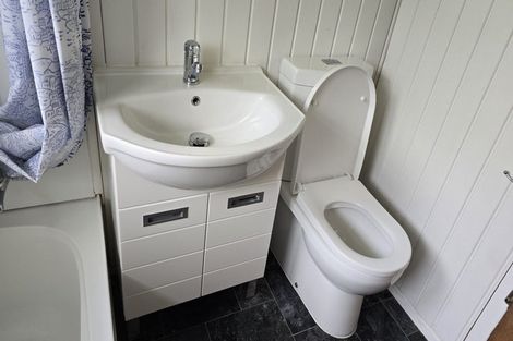 Photo of property in 24a Ranfurly Street, Trentham, Upper Hutt, 5018