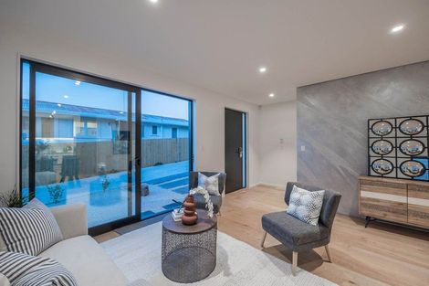 Photo of property in 6c Raeben Avenue, Hillcrest, Auckland, 0627